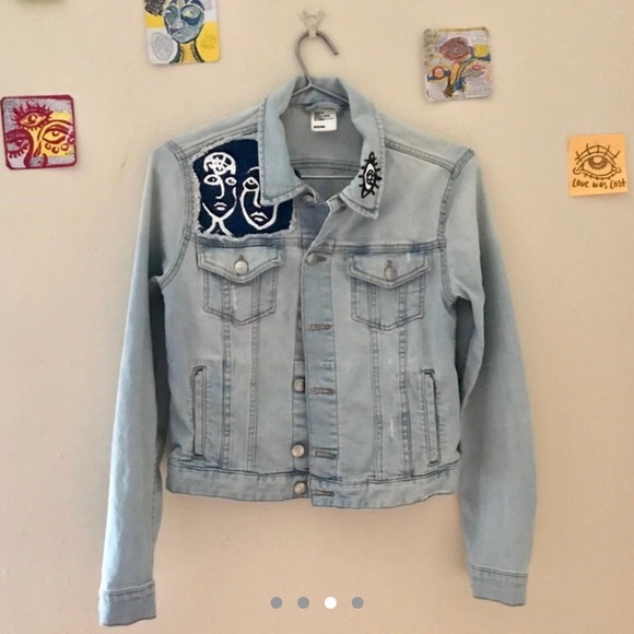 Hand painted jean jacket - Picture 3 of 4